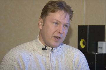 Денис Мацкевич «Мегаинвест Сервис» — «Квартиру мы у вас уже забрали. Она теперь наша. Если хотите получить ее назад, с вас 400 тысяч гривен» Денис Мацкевич «Мегаинвест Сервис» — «Квартиру мы у вас уже забрали. Она теперь наша. Если хотите получить ее назад, с вас 400 тысяч гривен»