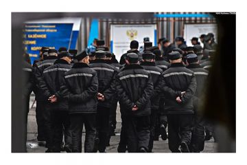 ПВК Вагнер набирає ВІЛ-інфікованих зеків на війну в Україні ПВК Вагнер набирає ВІЛ-інфікованих зеків на війну в Україні