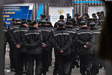 ПВК Вагнер набирає ВІЛ-інфікованих зеків на війну в Україні ПВК Вагнер набирає ВІЛ-інфікованих зеків на війну в Україні