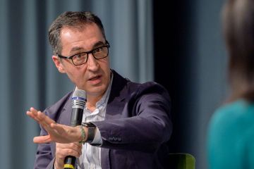 Німеччина розкритикувала рішення Польщі, Угорщини та Словаччини щодо заборони імпорту українського зерна Німеччина розкритикувала рішення Польщі, Угорщини та Словаччини щодо заборони імпорту українського зерна