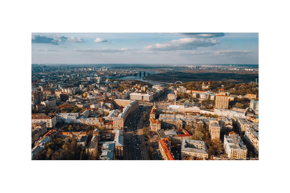 Військові адміністрації в Україні як загроза місцевому самоврядуванню? Військові адміністрації в Україні як загроза місцевому самоврядуванню?