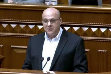 Якщо джентльмен не задовольняє високих вимог товариства, його виганяють Якщо джентльмен не задовольняє високих вимог товариства, його виганяють