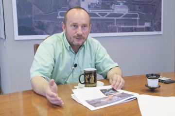 Глава Гостаможни Рябикин купил элитную иномарку почти за 5 млн грн и получил деньги от Посольства Израиля Глава Гостаможни Рябикин купил элитную иномарку почти за 5 млн грн и получил деньги от Посольства Израиля