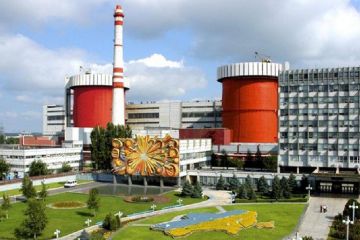 Сьогодні під час чергової масованої ракетної атаки рф на Південноукраїнській АЕС о 8:25 та 8:27 зафіксовані прольоти двох ворожих крилатих ракет Сьогодні під час чергової масованої ракетної атаки рф на Південноукраїнській АЕС о 8:25 та 8:27 зафіксовані прольоти двох ворожих крилатих ракет