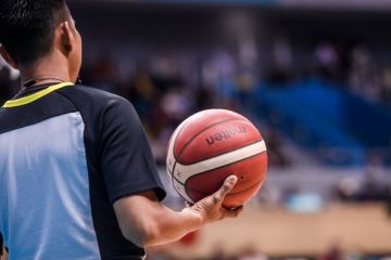 Росія та Білорусь відсторонені від найбільших міжнародних турнірів з баскетболу, це рішення ФІБА. Росія та Білорусь відсторонені від найбільших міжнародних турнірів з баскетболу, це рішення ФІБА.