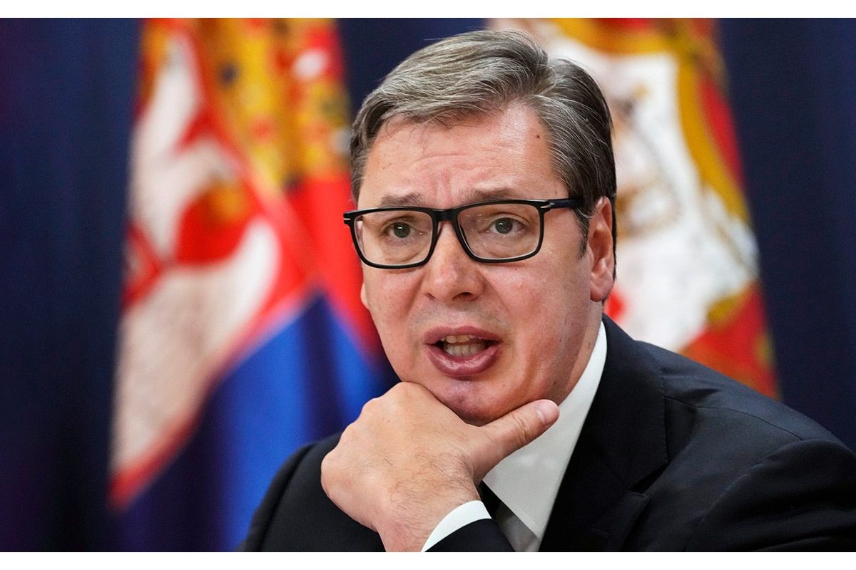 Президент Сербії Александар Вучич прийняв вірчі грамоти у нового посла України Володимира Толкача і заявив, що його країна братиме участь у відбудові міст України після війни Президент Сербії Александар Вучич прийняв вірчі грамоти у нового посла України Володимира Толкача і заявив, що його країна братиме участь у відбудові міст України після війни