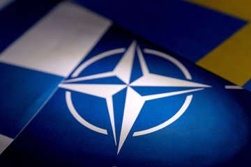 Фінляндія та Швеція офіційно подали заявки на вступ до НАТО Фінляндія та Швеція офіційно подали заявки на вступ до НАТО