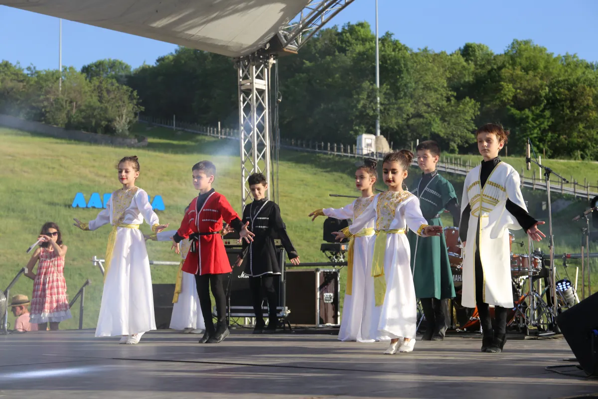 В обласному центрі Дніпропетровщини відзначили свято Грузинської культури. (Відео)