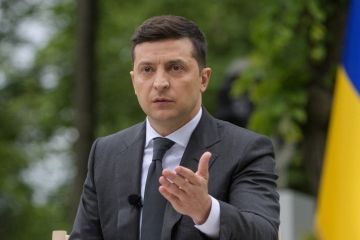 Президент дав завдання підвищити зарплати лікарям другої ланки з 1 вересня Президент дав завдання підвищити зарплати лікарям другої ланки з 1 вересня