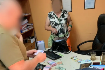 Криминальный авторитет Лича (Александр Лищенко) требовал у бизнесмена $420 тыс - ГБР и военная контрразведка СБУ разоблачили рейдеров в Хмельницком Криминальный авторитет Лича (Александр Лищенко) требовал у бизнесмена $420 тыс - ГБР и военная контрразведка СБУ разоблачили рейдеров в Хмельницком