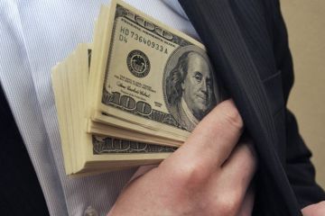 ПРИБУТКОВИЙ КАРАНТИН і самовпевненість керівника медичних сил ЗСУ Ігоря Хоменка. Або як військовим розпродають гуманітарний непотріб з «Мрії» ПРИБУТКОВИЙ КАРАНТИН і самовпевненість керівника медичних сил ЗСУ Ігоря Хоменка. Або як військовим розпродають гуманітарний непотріб з «Мрії»