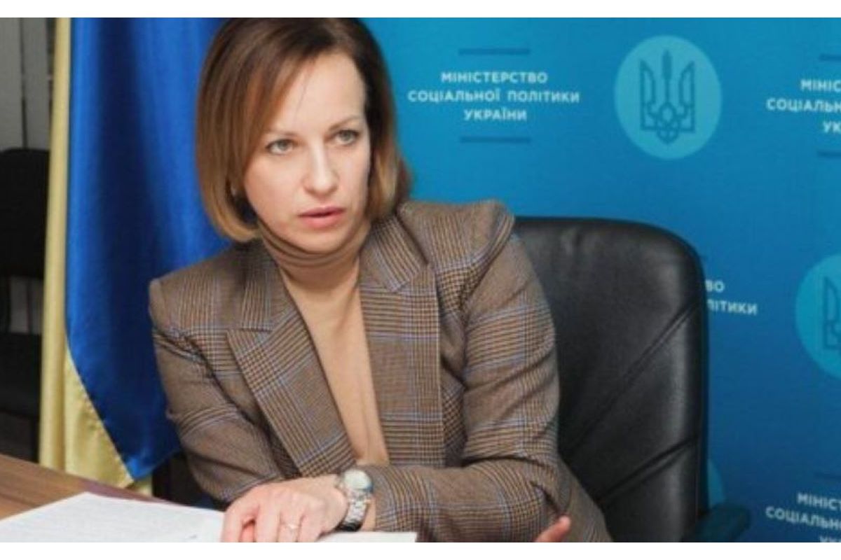 Верховна рада звільнила Марину Лазебну з посади Міністра соціальної політики України Верховна рада звільнила Марину Лазебну з посади Міністра соціальної політики України