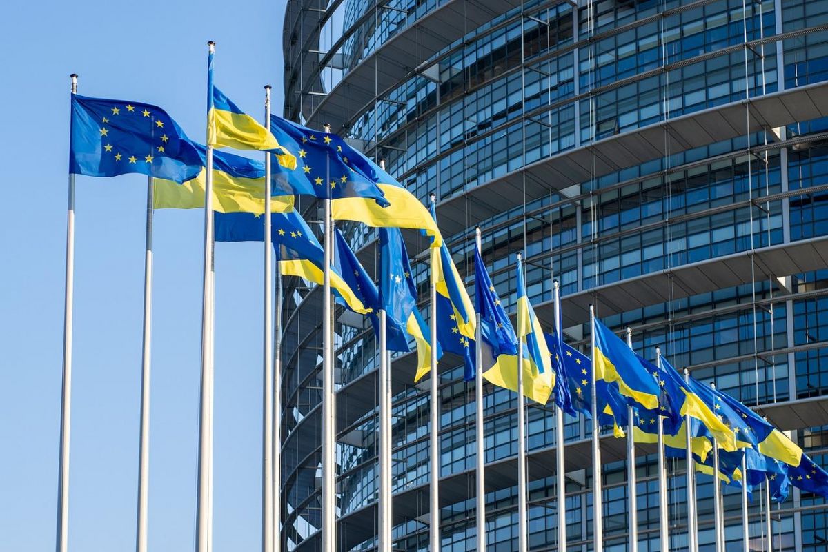 Рада ЄС ухвалила рішення про виділення Україні п'ятого траншу військової допомоги у розмірі €500 млн Рада ЄС ухвалила рішення про виділення Україні п'ятого траншу військової допомоги у розмірі €500 млн