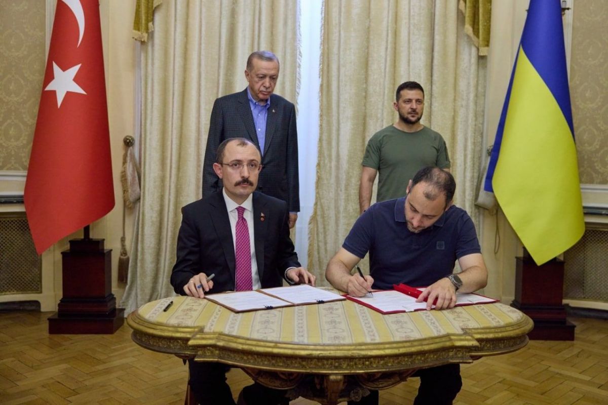 Туреччина братиме участь у післявоєнному відновленні України, — підписаний відповідний Меморандум Туреччина братиме участь у післявоєнному відновленні України, — підписаний відповідний Меморандум