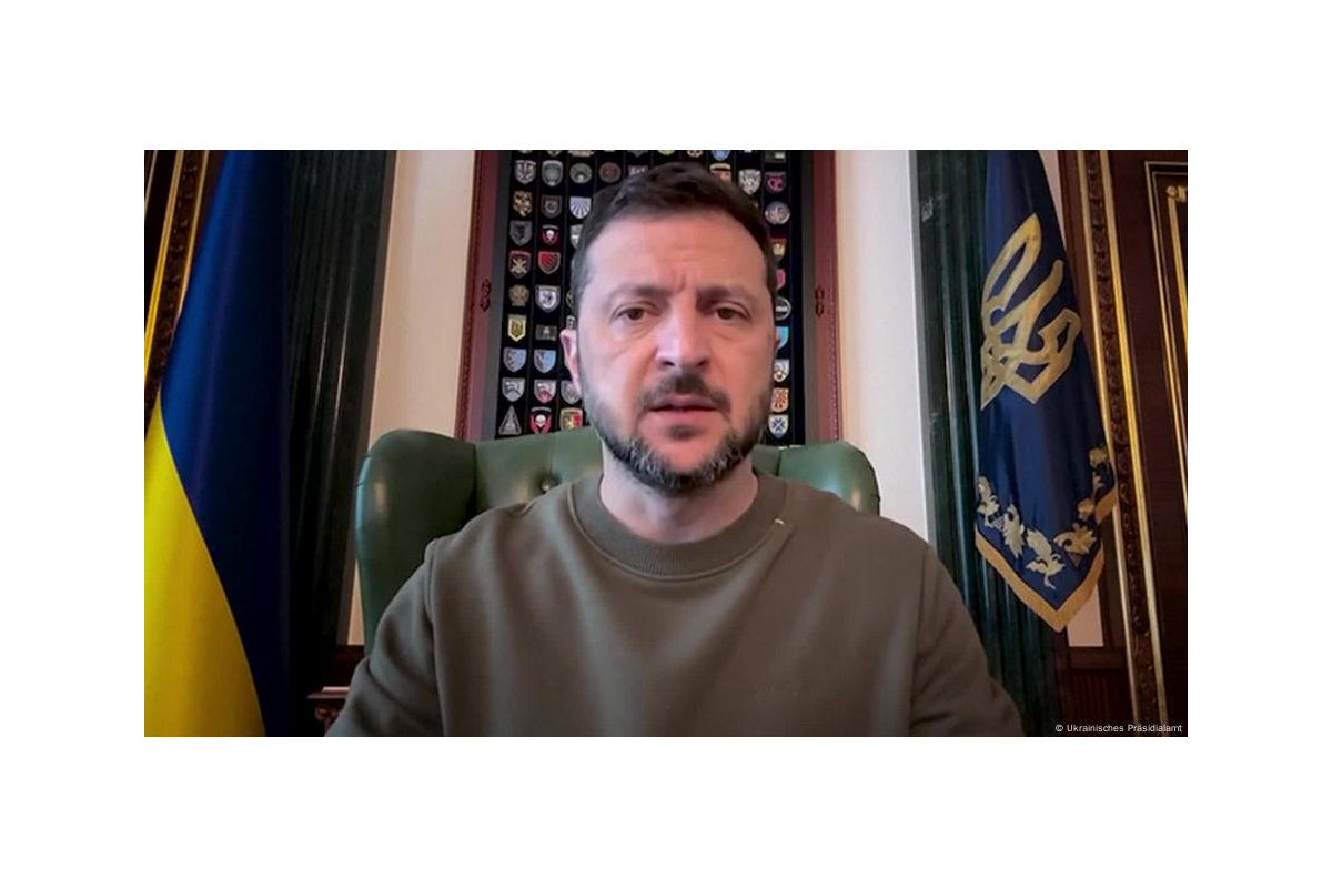 Зеленський: Цинічні удари РФ у час зустрічі в США для припинення війни Зеленський: Цинічні удари РФ у час зустрічі в США для припинення війни