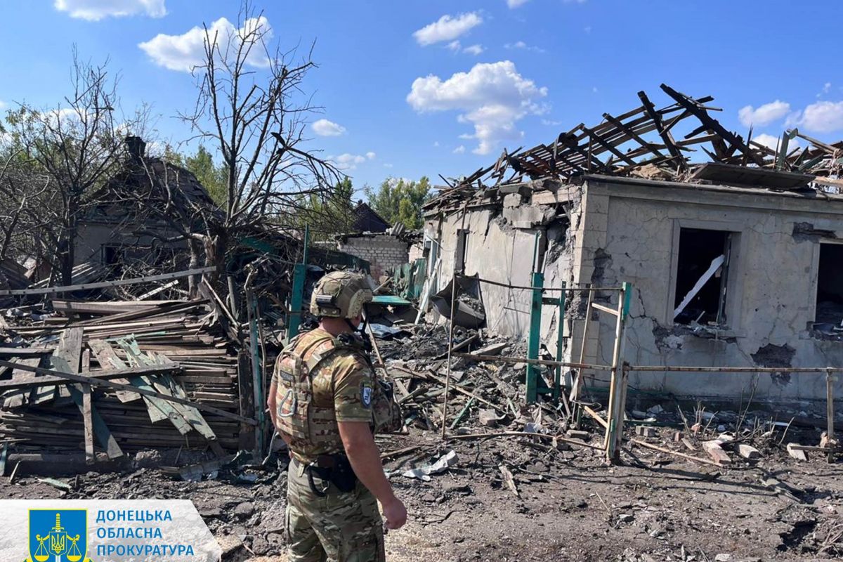 Окупанти обстріляли Авдіївку та околиці Торецька – розпочато розслідування за фактами вбивства 2 та поранення 1 людини Окупанти обстріляли Авдіївку та околиці Торецька – розпочато розслідування за фактами вбивства 2 та поранення 1 людини