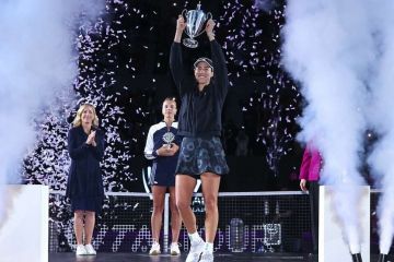 Мугуруса обіграла Контавейт і стала чемпіонкою Підсумкового турніру Мугуруса обіграла Контавейт і стала чемпіонкою Підсумкового турніру