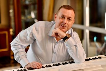 IGOR MIZRAKH. A REVIEW IN PATCHWORK STYLE IGOR MIZRAKH. A REVIEW IN PATCHWORK STYLE