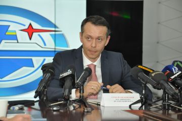 Мининфраструктуры 16 января отстранило ставленника Козыря Алексея Мясковского от исполнения обязанностей директора Одесского МТП «на время проведения проверки финансово-хозяйственной деятельности предприятия». Мининфраструктуры 16 января отстранило ставленника Козыря Алексея Мясковского от исполнения обязанностей директора Одесского МТП «на время проведения проверки финансово-хозяйственной деятельности предприятия».