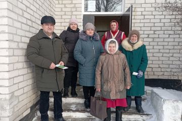 Землевласникам на Черкащині розповіли як укласти договір купівлі-продажу земельної ділянки сільськогосподарського призначення  Землевласникам на Черкащині розповіли як укласти договір купівлі-продажу земельної ділянки сільськогосподарського призначення