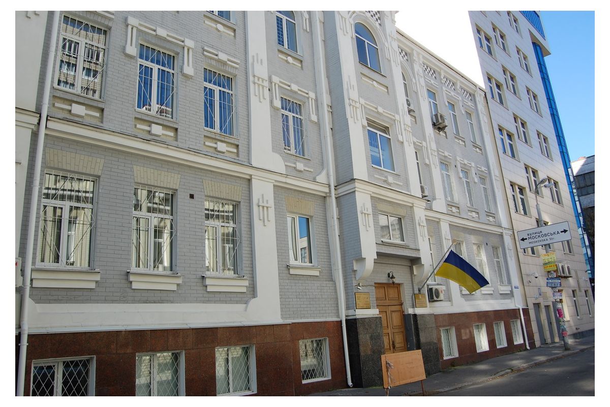 Суд над Порошенком та обвинувачення в державній зраді, детальніше про цю подію: Суд над Порошенком та обвинувачення в державній зраді, детальніше про цю подію: