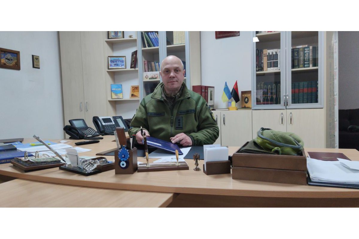 Максимів Юрій Степанович - військовий комісар, що сприяє безпеці та обороні Києва Максимів Юрій Степанович - військовий комісар, що сприяє безпеці та обороні Києва
