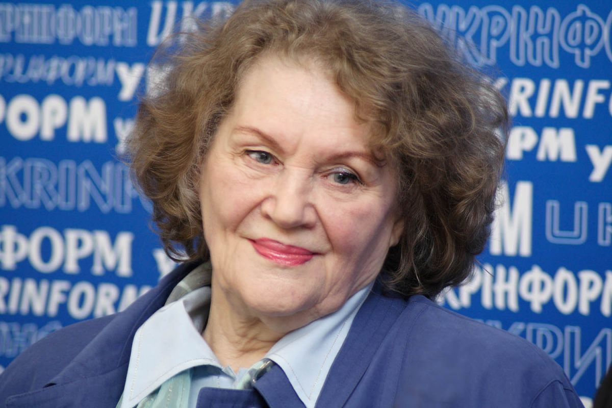 Ліна КОСТЕНКО Вітання Незалежного Медіа Форуму Ліна КОСТЕНКО Вітання Незалежного Медіа Форуму