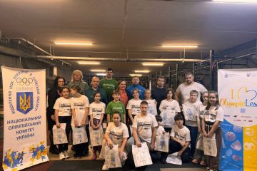 Олімпійський урок з важкої атлетики реалізовано у Бучі. Олімпійський урок з важкої атлетики реалізовано у Бучі.