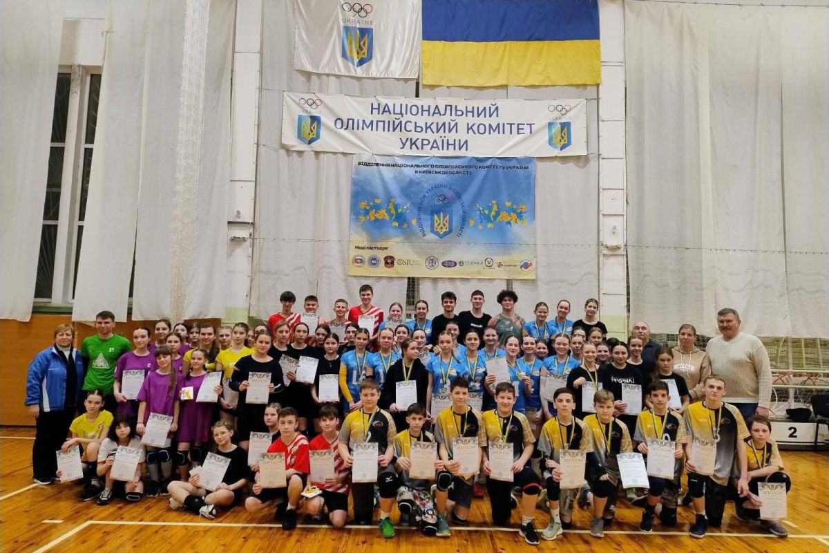 Чемпіонат ДЮСШ Юність з волейболу серед юнаків та дівчат «Весняні ластівки» Чемпіонат ДЮСШ Юність з волейболу серед юнаків та дівчат «Весняні ластівки»