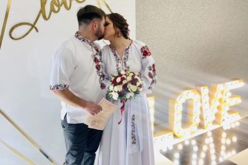 Ошатна весільна зала «Романтики» – сучасний вибір сумських наречених Ошатна весільна зала «Романтики» – сучасний вибір сумських наречених