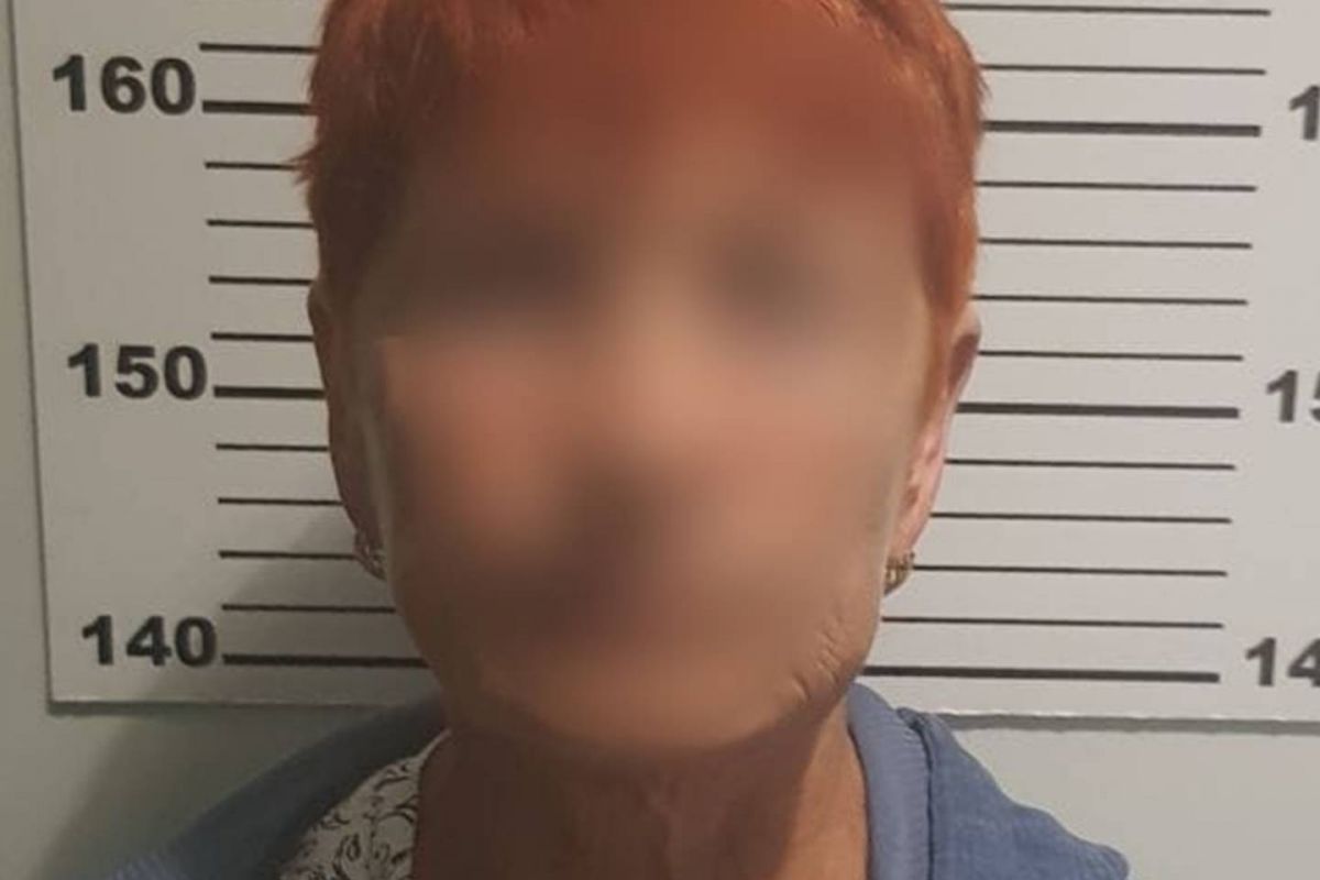 Пообіцяла допомогу в отриманні «гуманітарки» - рецидивістку, яка ошукала пенсіонерку, взято під варту Пообіцяла допомогу в отриманні «гуманітарки» - рецидивістку, яка ошукала пенсіонерку, взято під варту