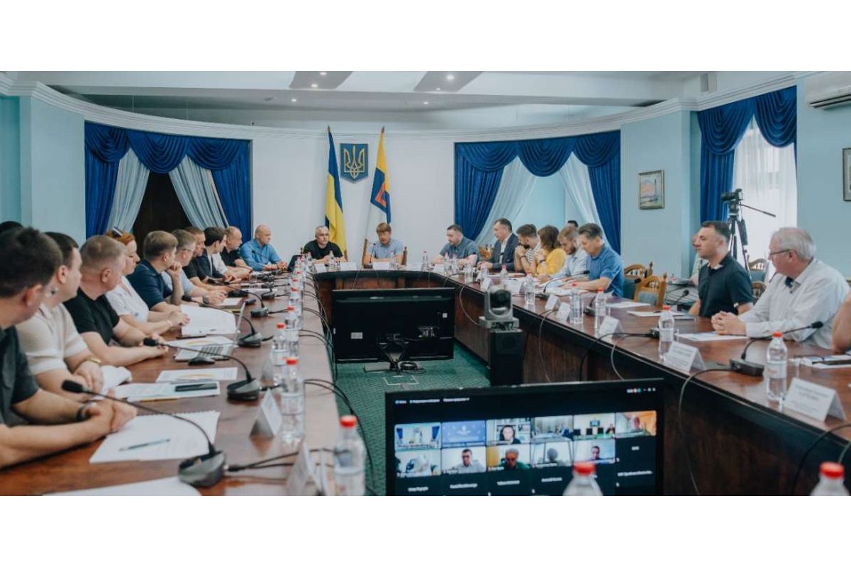 В Одесі відвідали об'єкти енергетики та провели засідання щодо надійності енергопостачання В Одесі відвідали об'єкти енергетики та провели засідання щодо надійності енергопостачання