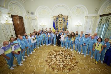 Украина будет поддерживать своих спортсменов и создавать для них необходимую инфраструктуру – Владимир Зеленский на встрече с призерами Олимпиады-2020 Украина будет поддерживать своих спортсменов и создавать для них необходимую инфраструктуру – Владимир Зеленский на встрече с призерами Олимпиады-2020