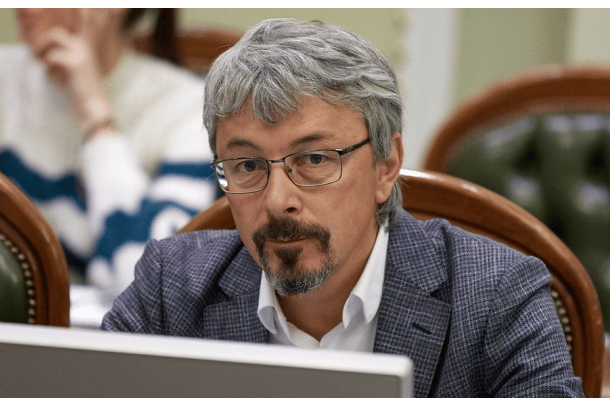 Історія звільненого очільника Мінкульту Олександра Ткаченка – яскравий приклад того, що... Історія звільненого очільника Мінкульту Олександра Ткаченка – яскравий приклад того, що...