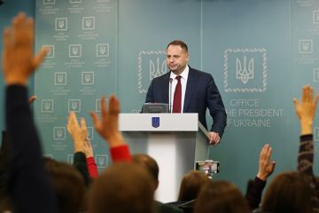 Андрей Ермак: Мы находимся в тяжелых переговорах, но есть серьезная победа – седьмая неделя режима тишины на Донбассе Андрей Ермак: Мы находимся в тяжелых переговорах, но есть серьезная победа – седьмая неделя режима тишины на Донбассе