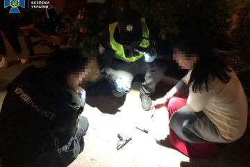 В Одесі співробітники СБУ затримали зловмисників, які вчинили перестрілку в ресторані В Одесі співробітники СБУ затримали зловмисників, які вчинили перестрілку в ресторані