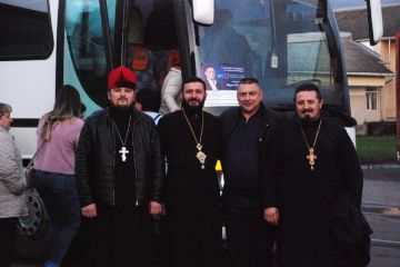 З ВІРОЮ У СЕРЦІ І ДУШІ: МИРОН ПОМПЕЛЬ ОРГАНІЗУВАВ ЧЕРГОВУ ПОЇЗДКУ ПАЛОМНИКАМ У ПРАВОСЛАВНІ СВЯТИНІ З ВІРОЮ У СЕРЦІ І ДУШІ: МИРОН ПОМПЕЛЬ ОРГАНІЗУВАВ ЧЕРГОВУ ПОЇЗДКУ ПАЛОМНИКАМ У ПРАВОСЛАВНІ СВЯТИНІ