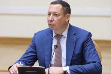 Глава НБУ Кирилл Шевченко задекларировал коллекцию дорогих часов и ювелирных украшений Глава НБУ Кирилл Шевченко задекларировал коллекцию дорогих часов и ювелирных украшений