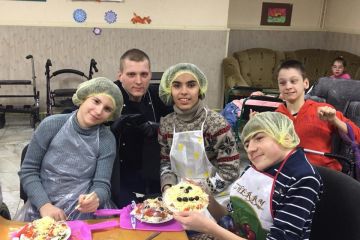 Петровський Олександр Володимирович: Вихованці дитячого будинку-інтернату створили кулінарні шедеври Петровський Олександр Володимирович: Вихованці дитячого будинку-інтернату створили кулінарні шедеври