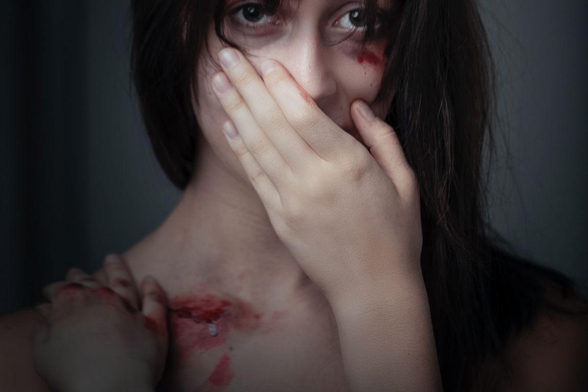 Зґвалтування дівчини у Кам’янську Зґвалтування дівчини у Кам’янську