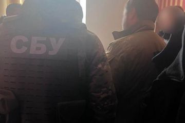 Заробляв на сертифікатах – судитимуть колишнього співробітника державного підприємства (ФОТО) Заробляв на сертифікатах – судитимуть колишнього співробітника державного підприємства (ФОТО)