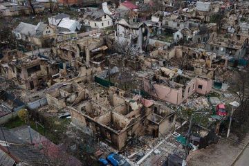 Російське вторгнення в Україну : Це несправедливо, що Україна й досі змушена просити про те, що в партнерів роками зберігається десь на складах. Російське вторгнення в Україну : Це несправедливо, що Україна й досі змушена просити про те, що в партнерів роками зберігається десь на складах.