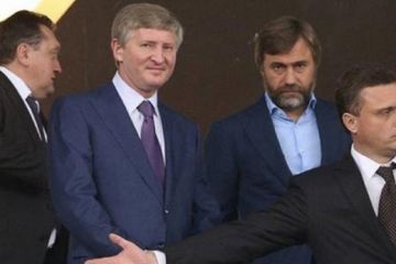 Зеленский помог Ахметову избавиться от «Малхасяна и Ко» в «Метинвесте» Зеленский помог Ахметову избавиться от «Малхасяна и Ко» в «Метинвесте»