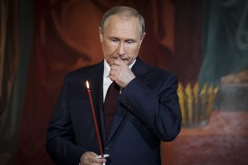 "Ім’я наступника Путіна назвуть в бункері": Піонтковський розповів про сценарії зміни влади в Росії "Ім’я наступника Путіна назвуть в бункері": Піонтковський розповів про сценарії зміни влади в Росії