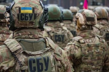 Сотрудники Николаевской СБУ и налоговики не допустили незаконный экспорт подсолнечного масла на 60 миллионов грн Сотрудники Николаевской СБУ и налоговики не допустили незаконный экспорт подсолнечного масла на 60 миллионов грн