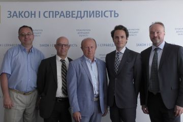 Електронне кримінальне провадження, тренінги та європейський досвід - у прокуратурі Донецької області обговорили важливі питання з реформування органів прокуратури Електронне кримінальне провадження, тренінги та європейський досвід - у прокуратурі Донецької області обговорили важливі питання з реформування органів прокуратури