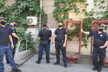 Службові охоронці Одеси гарячим слідом затримали грабіжника Службові охоронці Одеси гарячим слідом затримали грабіжника