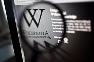 Основатель Википедии призвал больше не доверять ей Основатель Википедии призвал больше не доверять ей