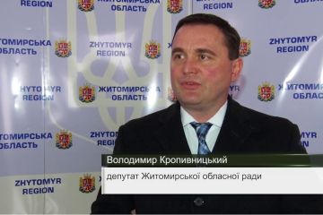 Володимир Кропивницький: коли благодійність – це не бізнес, це покликання душі! Депутат Житомирської облради роками безкорисно служить своєму народові – з цим потрібно народитись!  Володимир Кропивницький: коли благодійність – це не бізнес, це покликання душі! Депутат Житомирської облради роками безкорисно служить своєму народові – з цим потрібно народитись!
