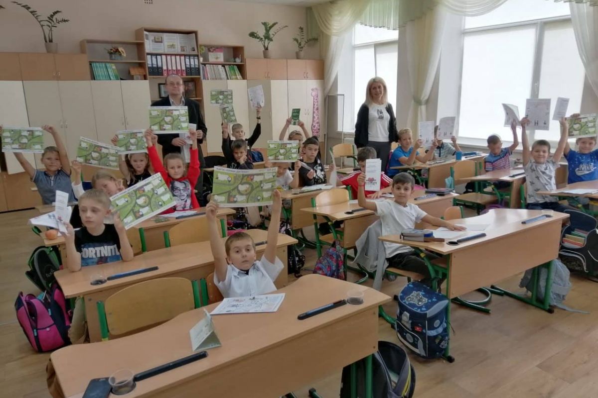 Булінг – це не жарти, а серйозне правопорушення, за яке агресор нестиме відповідальність! Булінг – це не жарти, а серйозне правопорушення, за яке агресор нестиме відповідальність!